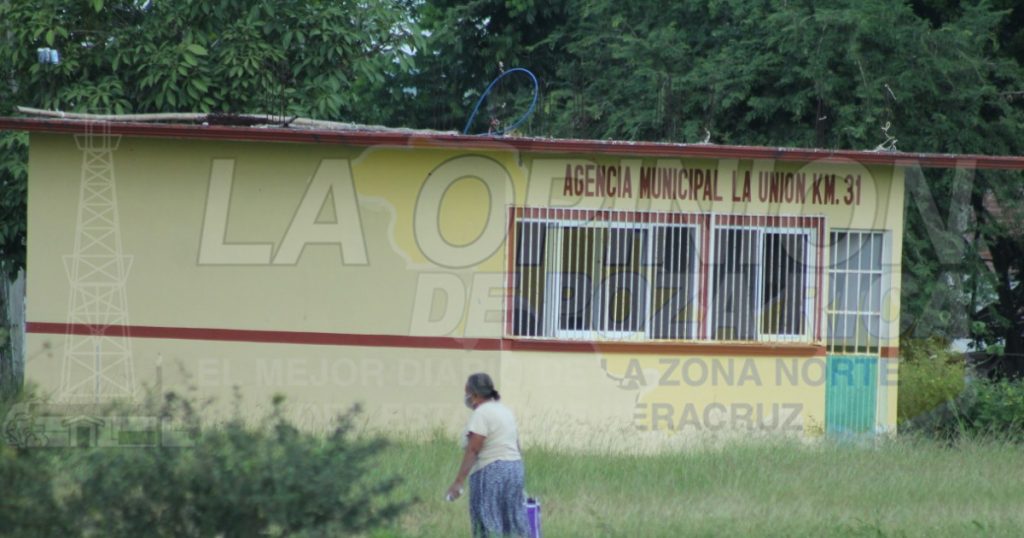 Consumen agua contaminada por culpa de la trituradora Santa Clara, en Cazones
