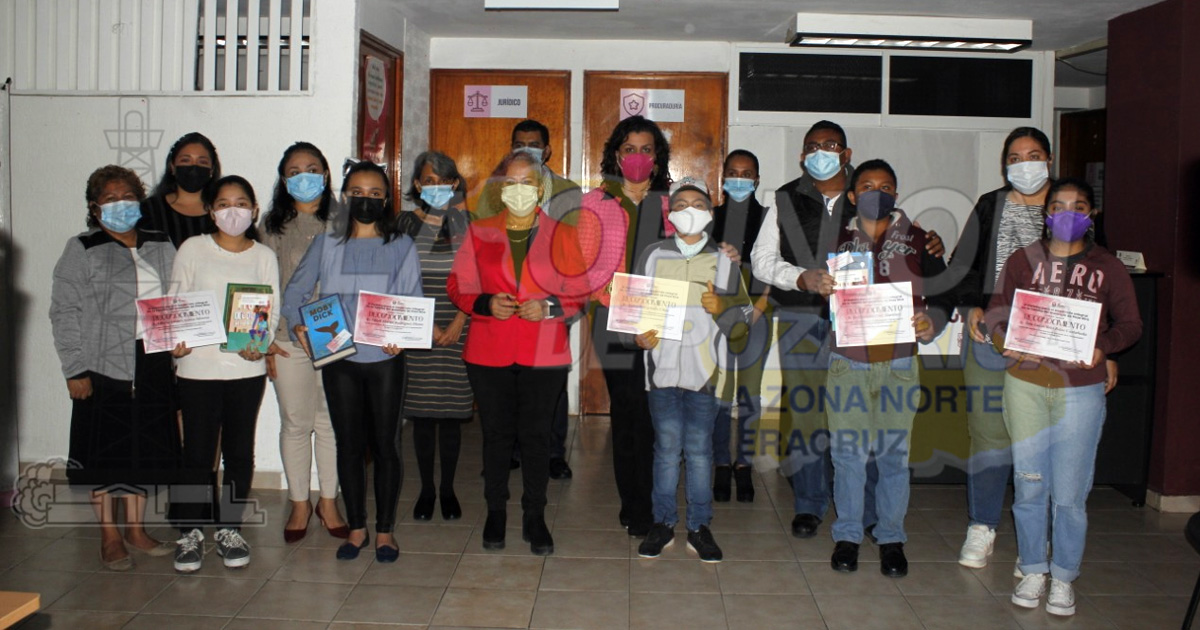 Entrega DIF Poza Rica reconocimientos a niños y niñas difusores