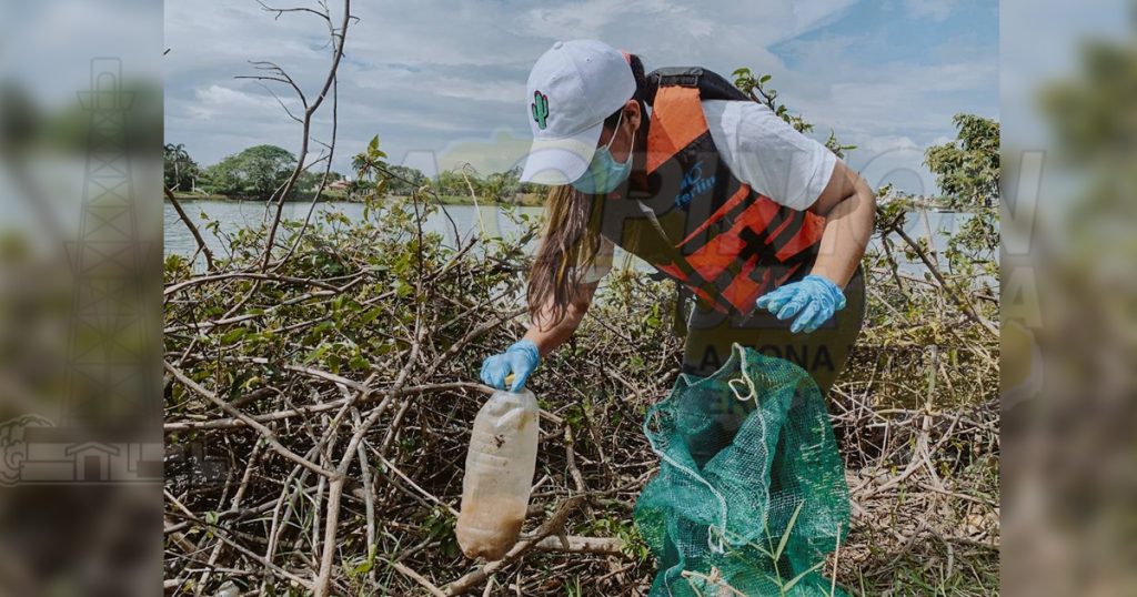 Fabricarán ecoladrillos con PET extraído del río y esteros