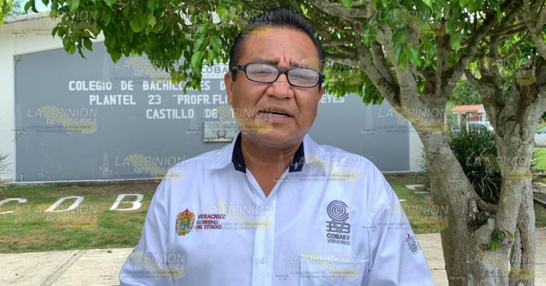 Llaman a jóvenes a registrarse a becas Benito Juárez