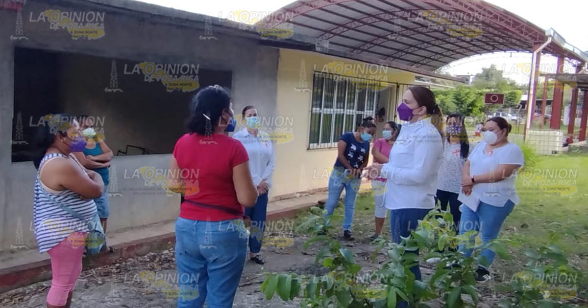 Necesarias más cocinas escolares: Padres de Familia Necesarias más cocinas escolares: Padres de Familia