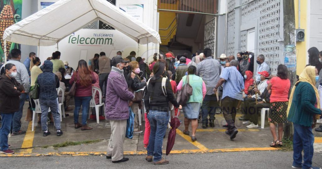 Pagan a adultos mayores último bimestre del año