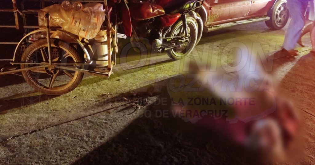 Pastelero vuelca en su mototriciclo