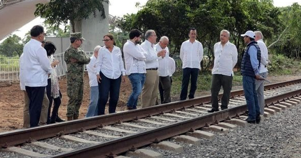 Presidente constata avances de obras del corredor del Istmo de Tehuantepec