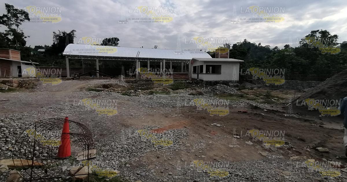 Retrasada la rehabilitación de escuela que gano 20 mdp Retrasada la rehabilitación de escuela que gano 20 mdp 2
