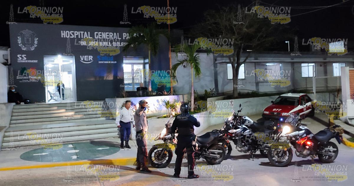 Sujetos agreden y desarman a policía del IPAX en Papantla Sujetos agreden y desarman a policía del IPAX en Papantla 2