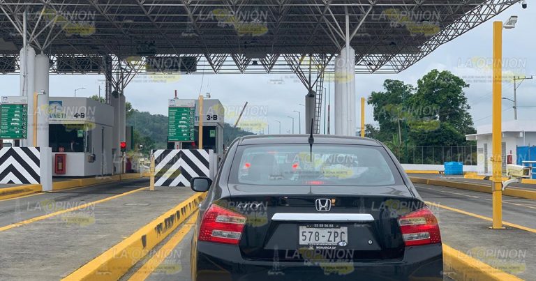 Aumenta 200% afluencia de vehículos en Tihuatlán