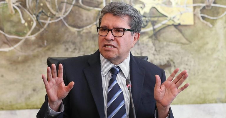 No me voy a ir de Morena: Ricardo Monreal
