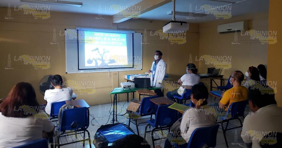 Centro de salud da educación sexual en Tihuatlán