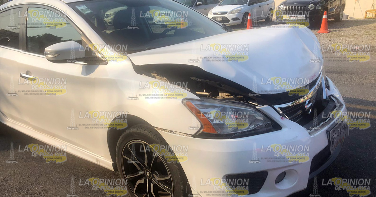 Colisionó contra camioneta