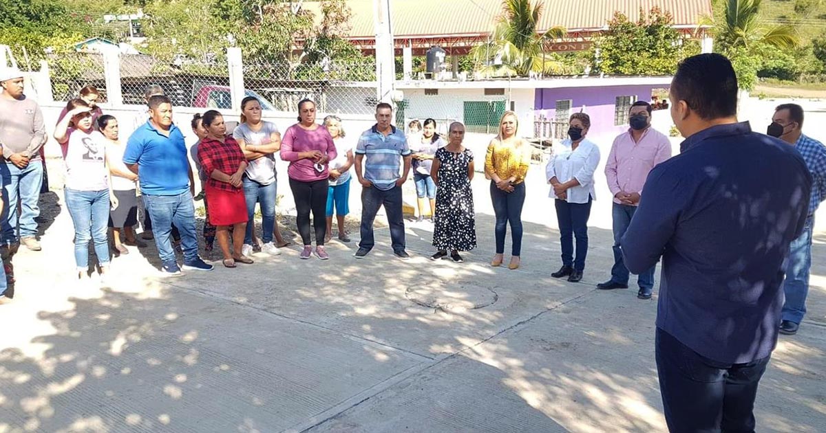 Continúa la rehabilitación de calles en Cerro de Buena Vista Continúa la rehabilitación de calles en Cerro de Buena Vista 2