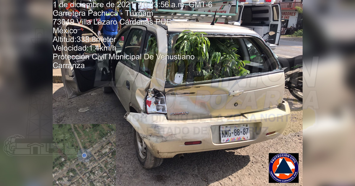 Ebrio trailero saca automóvil de la carretera México-Tuxpan