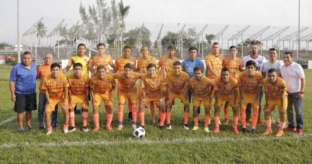 Gaviotas va por el título