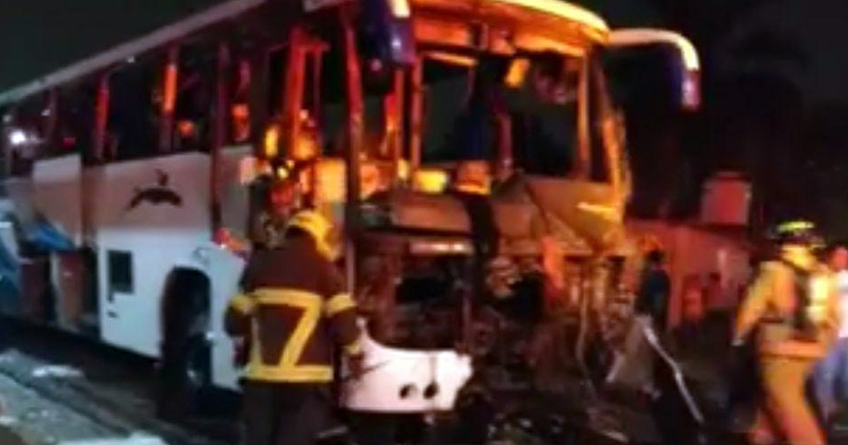 Incidente por pirotecnia en autobús en Córdoba