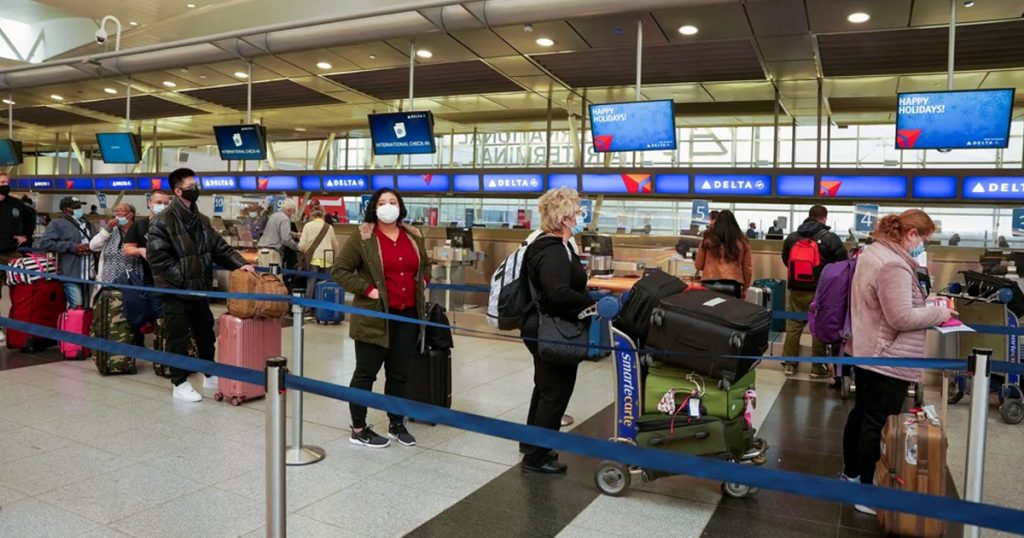 Las ventas navideñas en Estados Unidos tuvieron su mayor aumento en 17 años pese al avance de la variante Ómicron