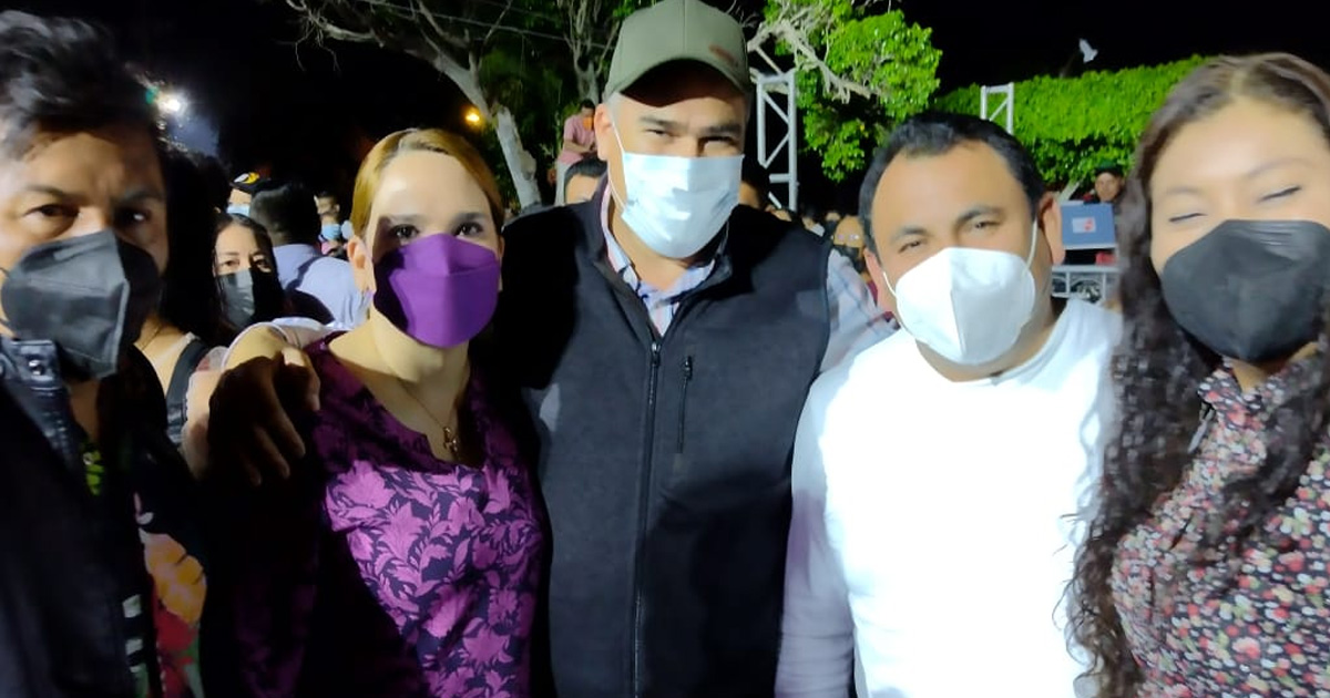 Magisterio Contigo despide el año con exitoso baile