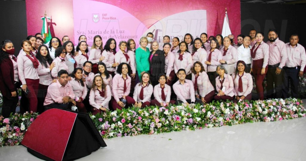 Presenta Presidenta del DIF Poza Rica su 4to. Informe de actividades