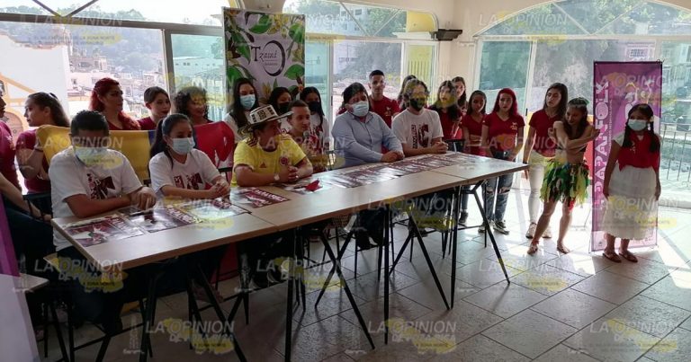 Presentan festival Papan Folk en Papantla