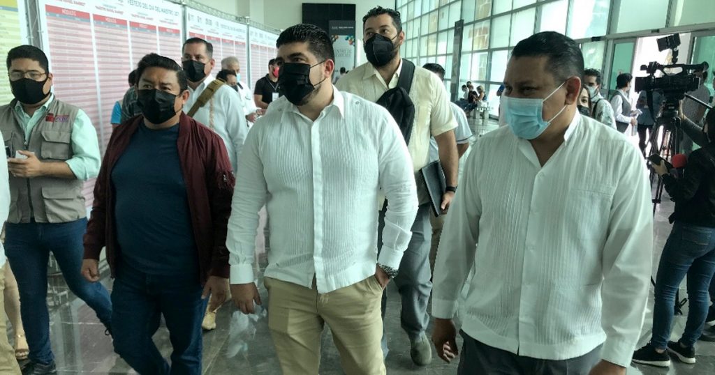 SEV informa sobre refuerzo de vacuna anti-COVID-19 a maestros