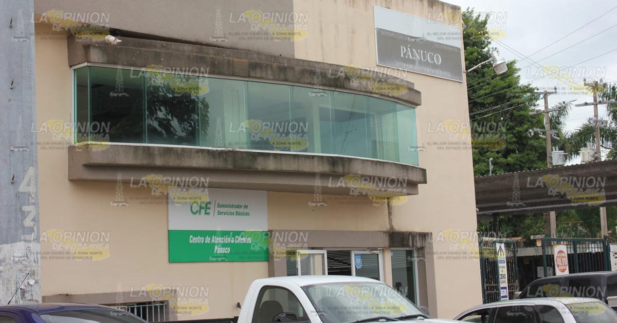 Siguen apagones en comunidades rurales en Pánuco Siguen apagones en comunidades rurales en Pánuco 2