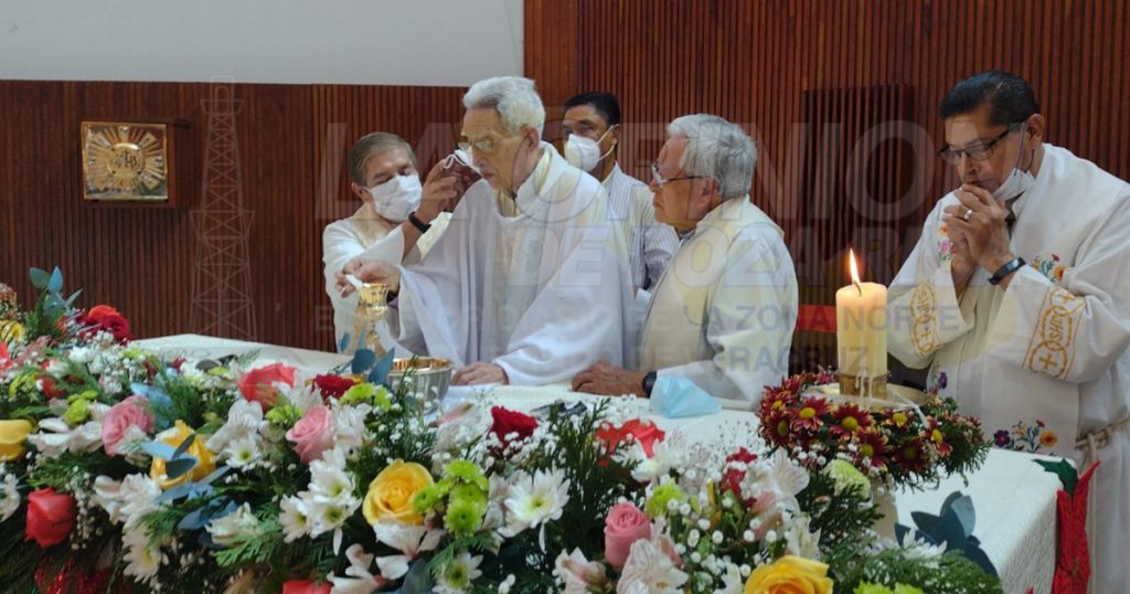 Celebran 95 años de vida del padre Juan Núñez