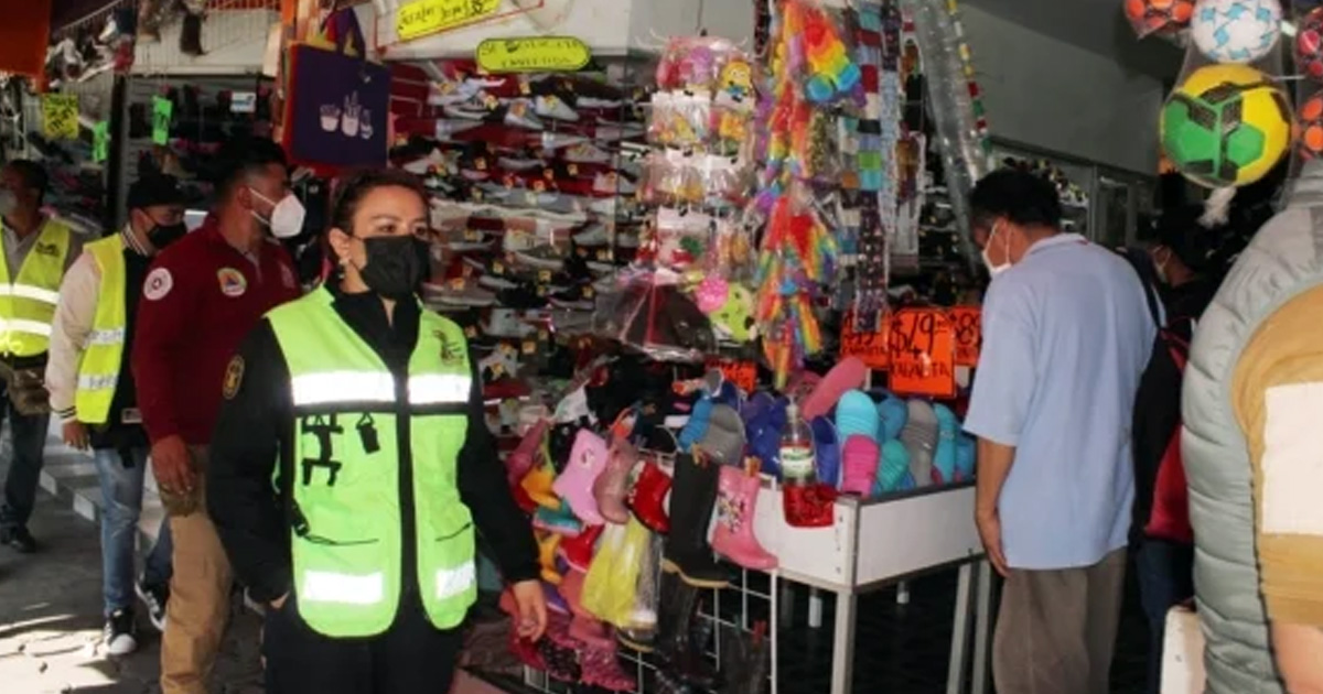 Arrestan a primer ecatepense por no portar cubrebocas en vía pública
