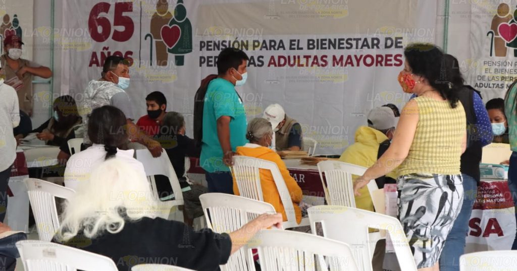 Comunidades, en espera para renovación de planillas de 65+