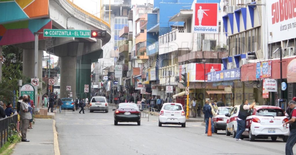 Condonaciones de multas y recargos al canjear placas en Veracruz