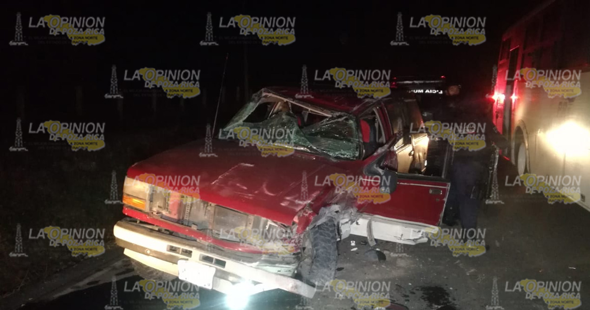 Dos heridos en fuerte choque