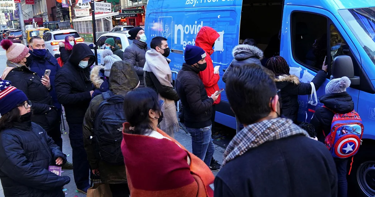 El estado de Nueva York registró más de 90.000 casos de COVID-19 en un día, un nuevo récord desde el inicio de la pandemia