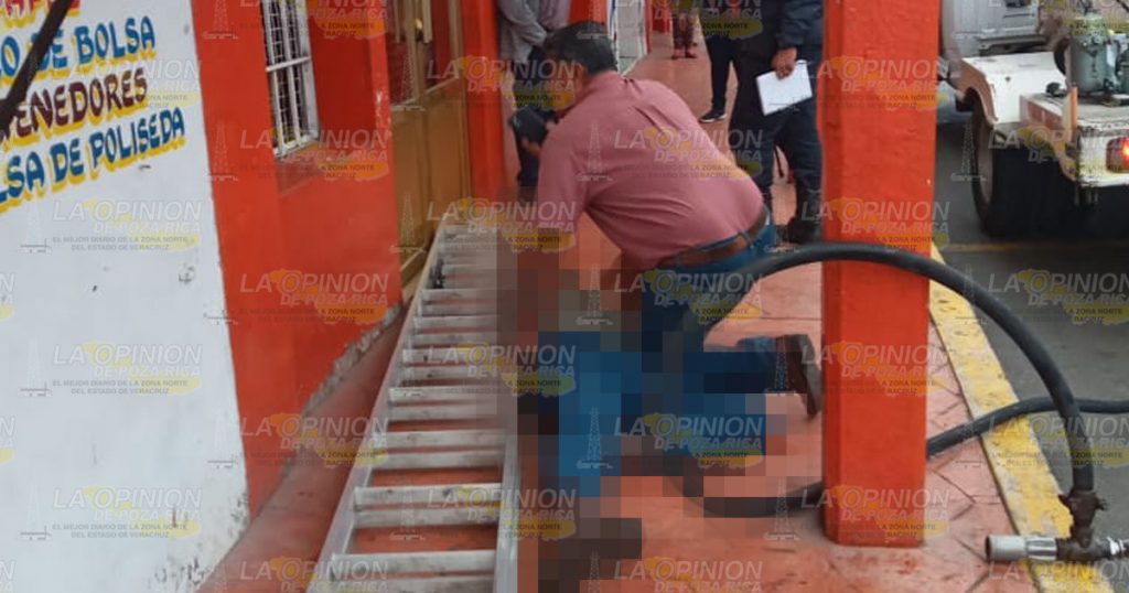 Empleado de gasera cae de altura de 3 metros en Cerro Azul