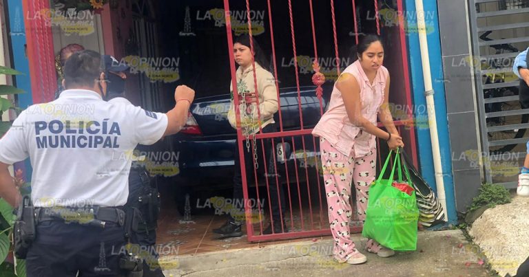 Encierra a su hija para separarla de su esposo 1