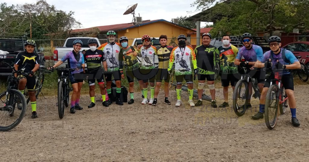 Organizan rodando en bici por la Cuna del Huapango en Pánuco