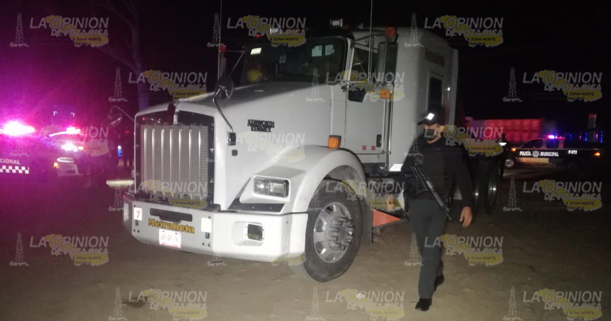 Recuperan tráiler robado