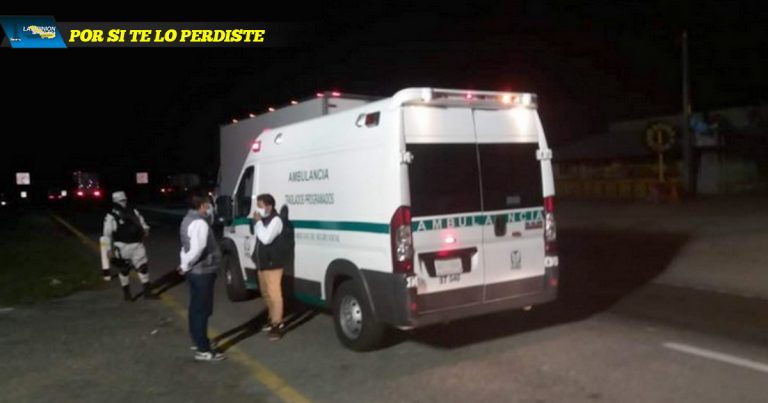 Rescatan a 25 migrantes trasladados en supuesta camioneta del IMSS