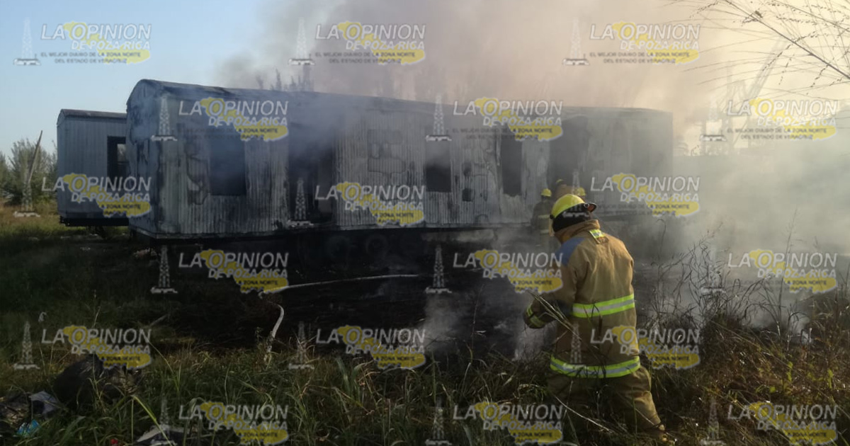 Se queman 2 campers industriales