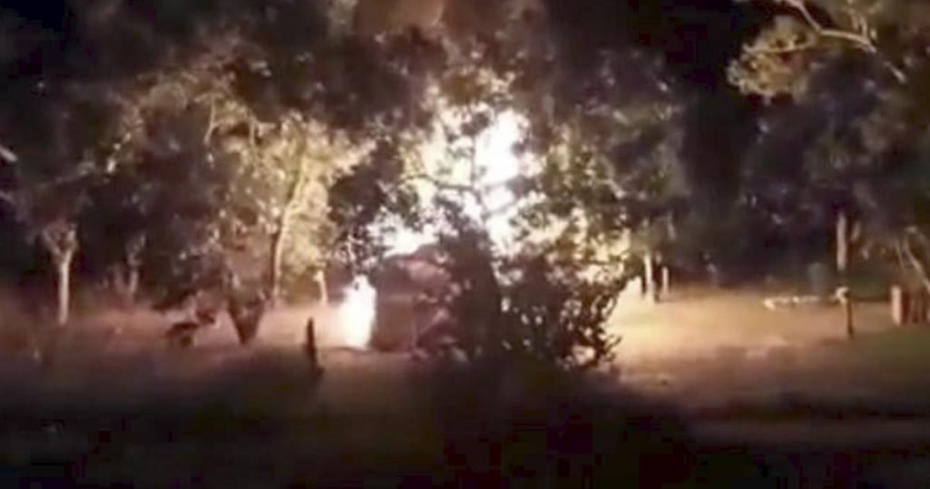 ¡Arde mobiliario en un domicilio! 5