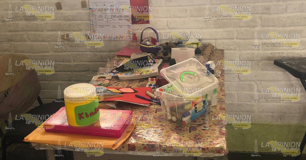 iSaquean primaria Francisco I. Madero!