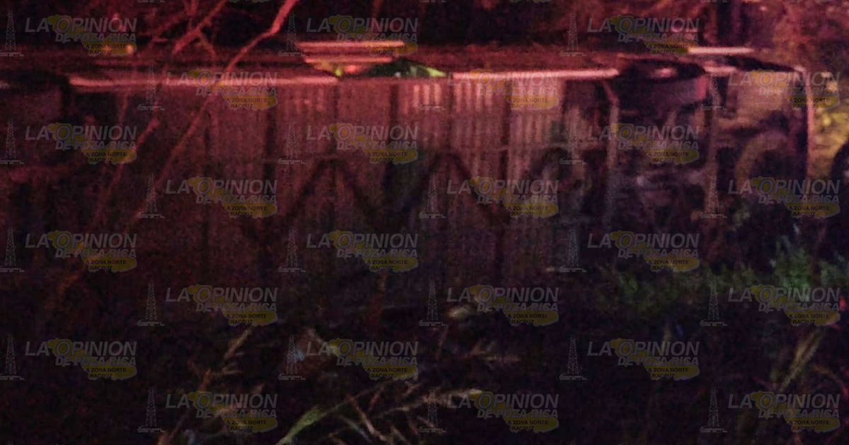 7 lesionados tras volcar un autobús en Tepetzintla