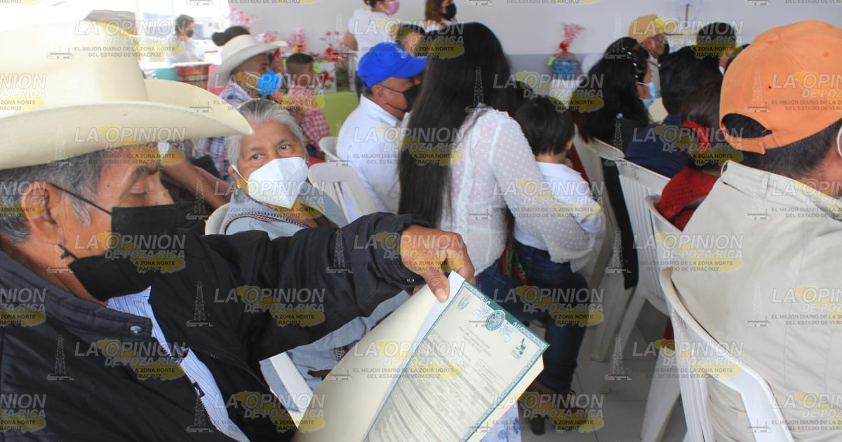 Espinaltecos dieron el sí en las bodas colectivas