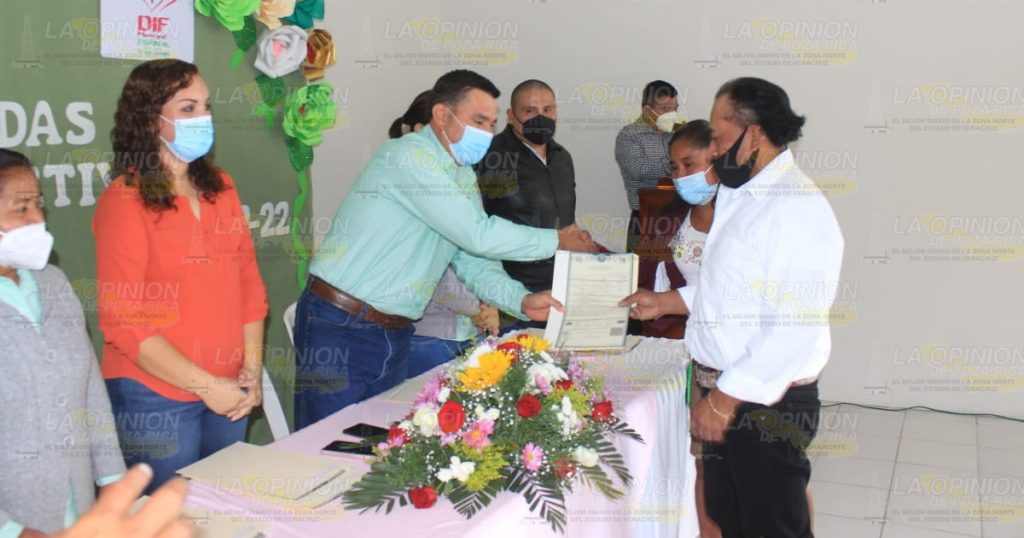 Espinaltecos dieron el sí en las bodas colectivas