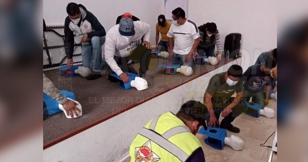 Capacita Cruz Roja a voluntarios de auxilio