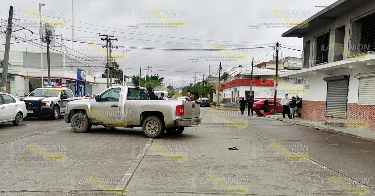 Choque deja cuantiosos daños materiales