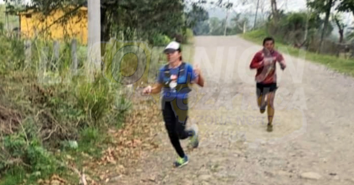 Con carrera atacan al sedentarismo en pro de la salud, en Coatzintla