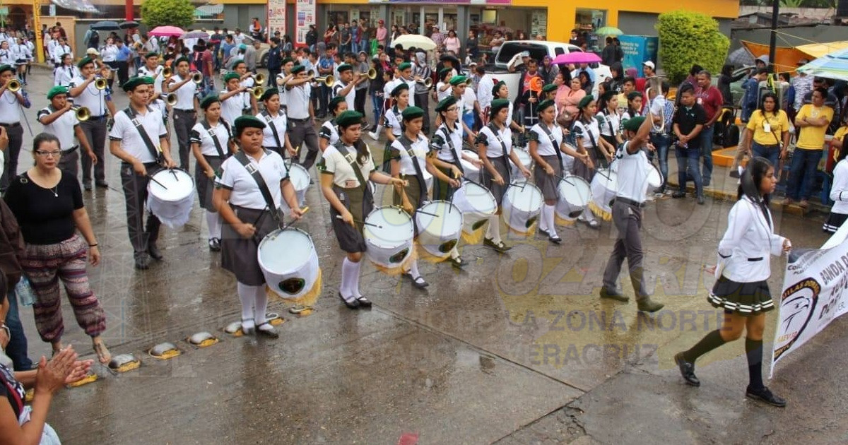 En suspenso el desfile tradicional del 18 de marzo, en Coatzintla