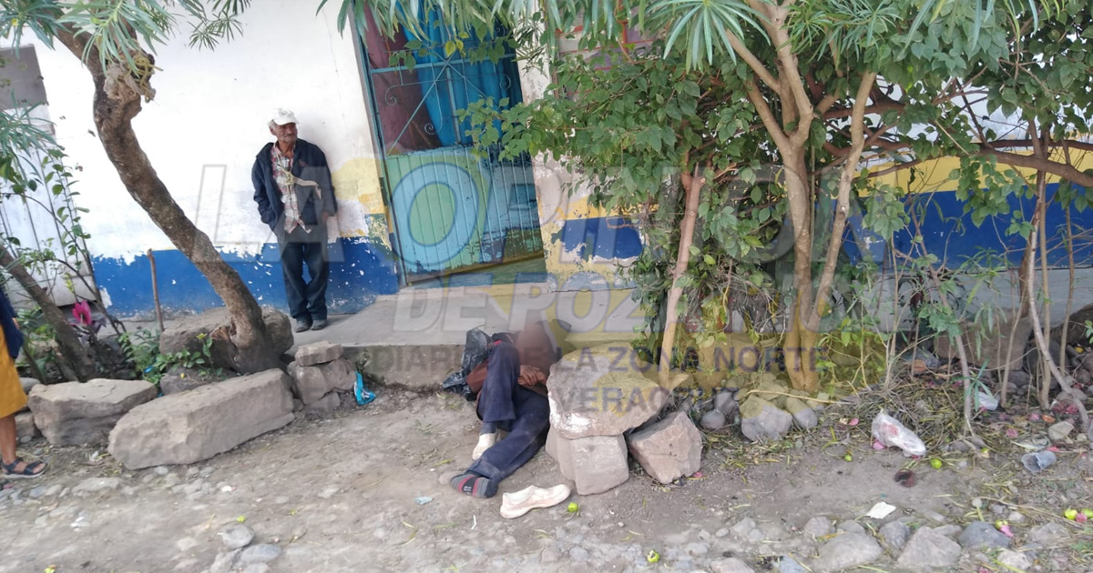 Echan de su vivienda a un abuelito en Agua Fría
