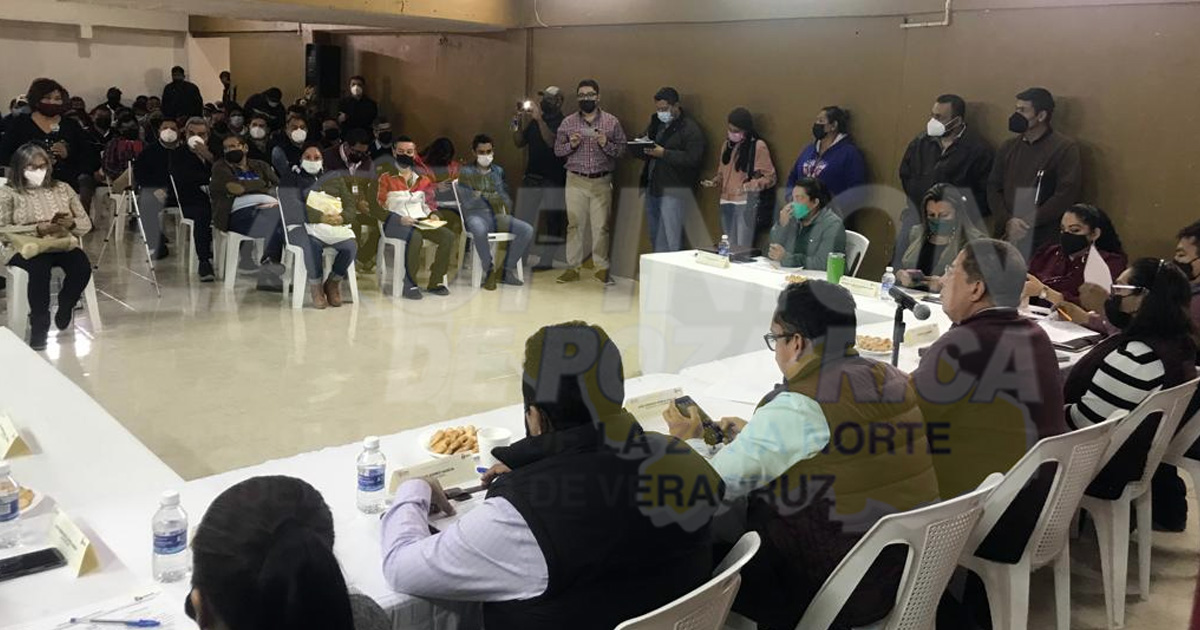 Inédita sesión de Cabildo en Tuxpan