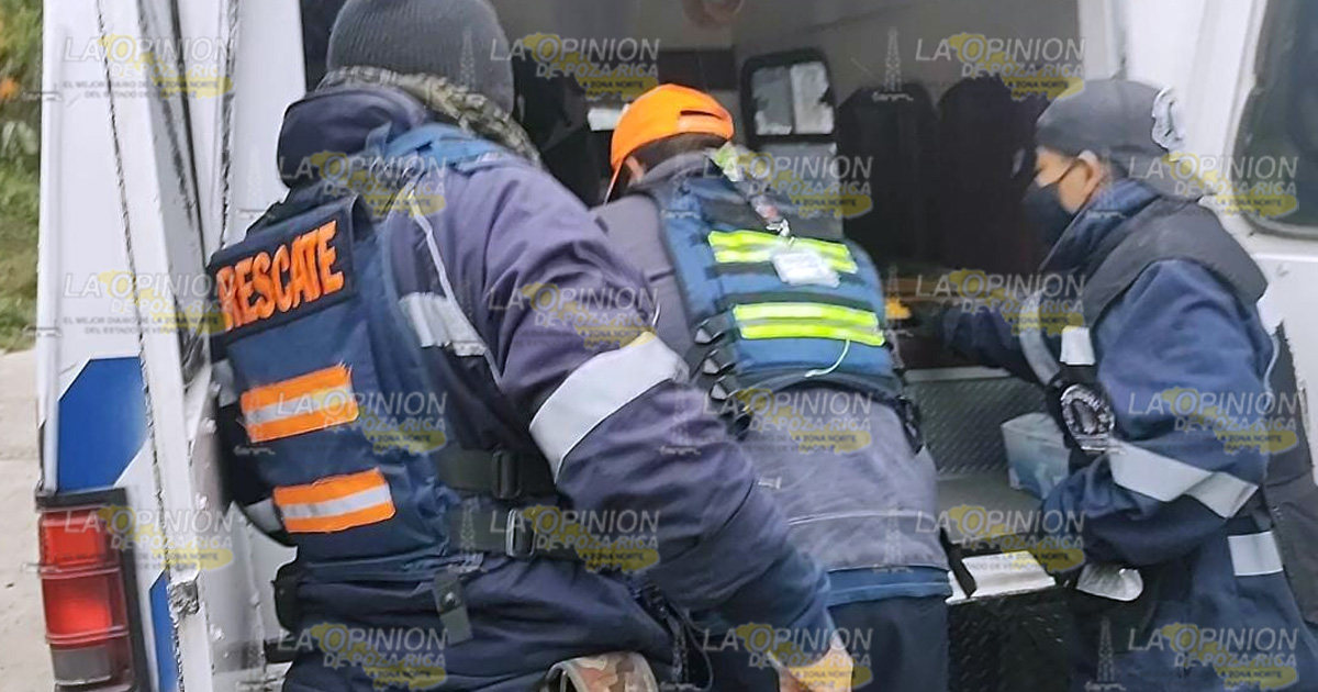 Joven lesionado al derrapar en su motocicleta