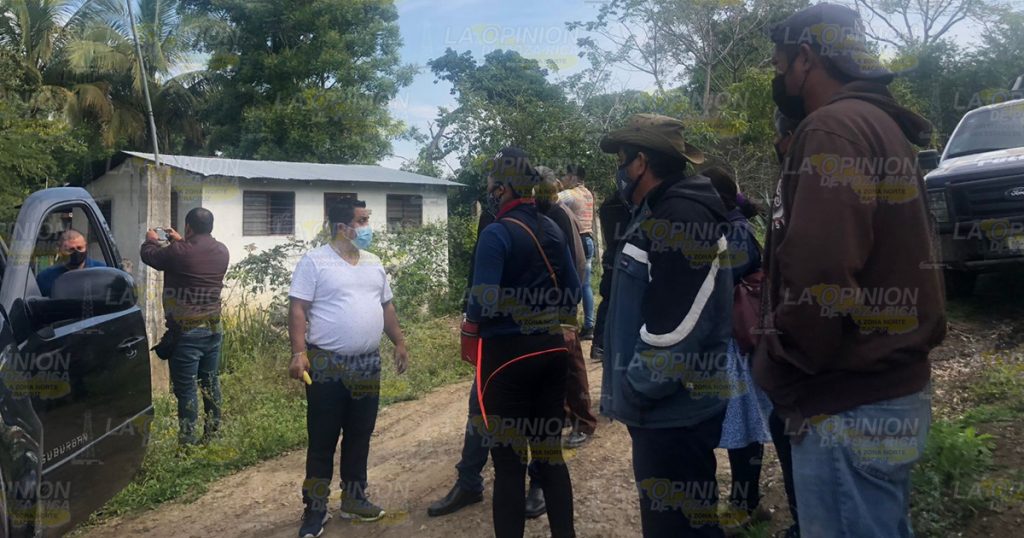 Muere en el patio de su casa