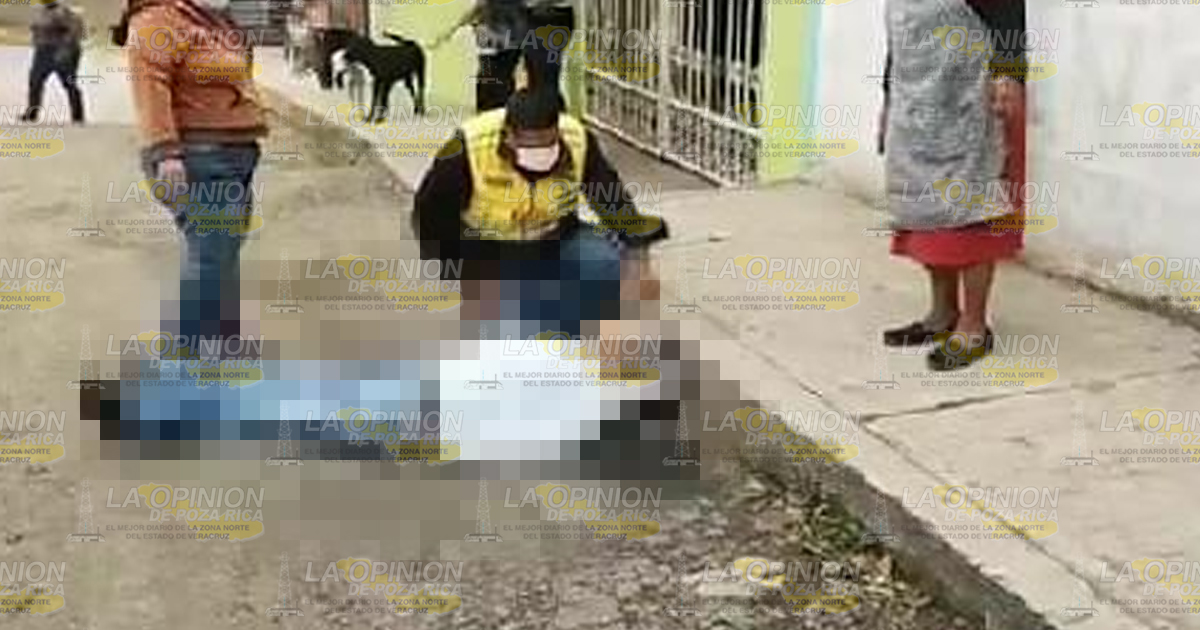 Adulto mayor fallece en la vía pública, en Naranjos